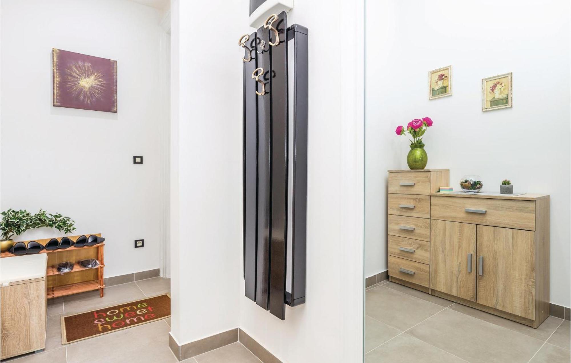 Amazing Apartment In Rijeka With Wifi Exterior photo