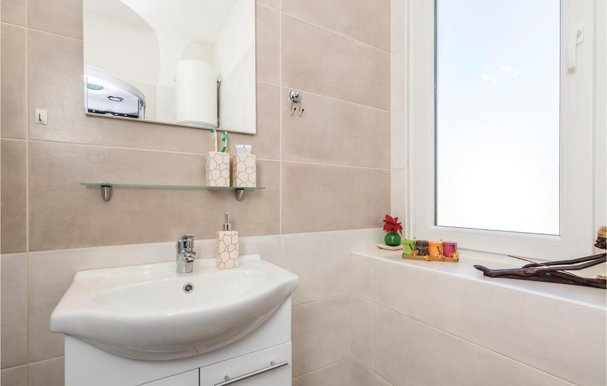 Amazing Apartment In Rijeka With Wifi Exterior photo