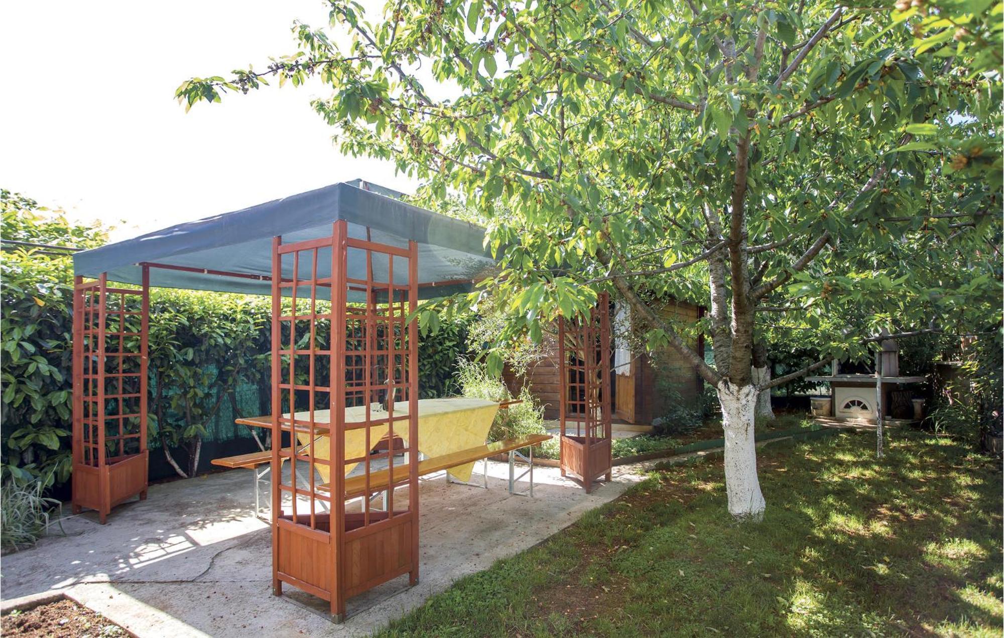 Amazing Apartment In Rijeka With Wifi Exterior photo