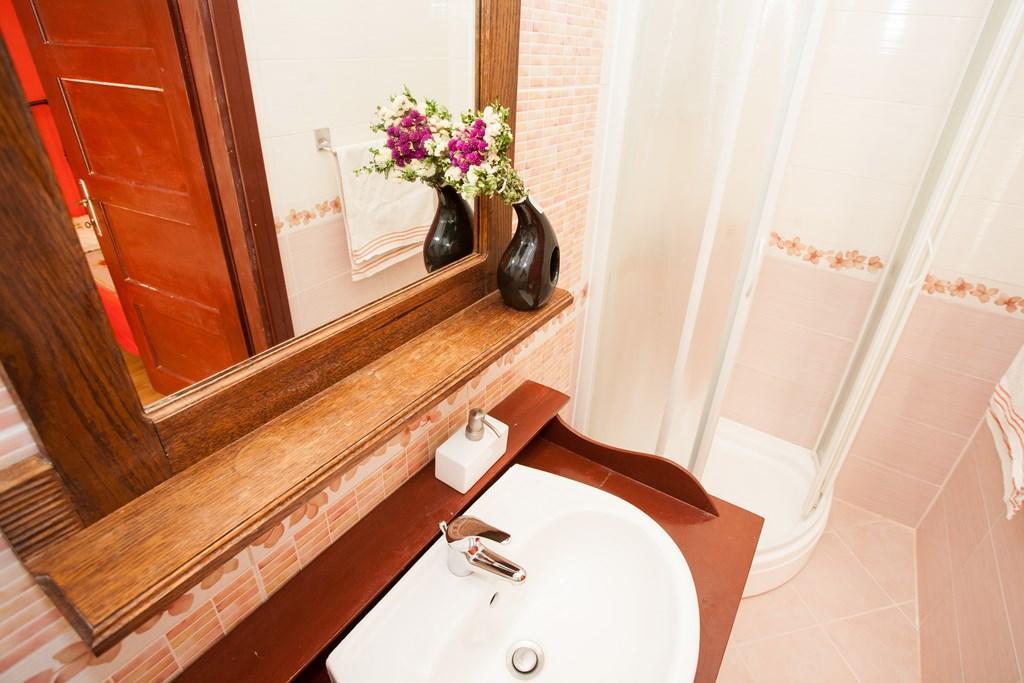 Amazing Apartment In Rijeka With Wifi Room photo